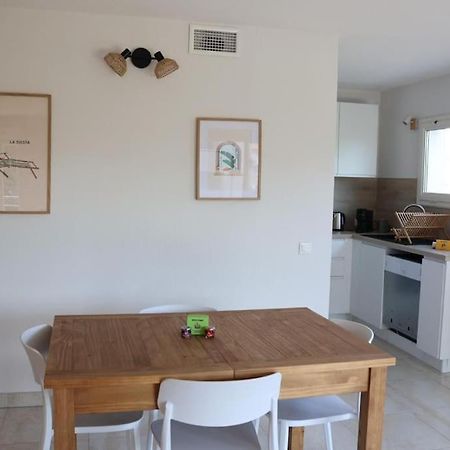 Suberbe Appartement Climatise Avec Terrasse Saint-Raphaël Kültér fotó