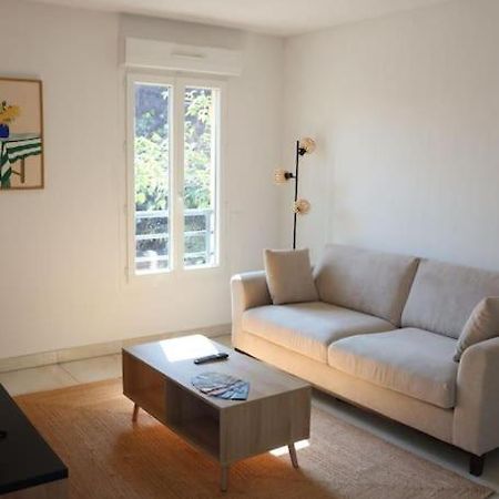 Suberbe Appartement Climatise Avec Terrasse Saint-Raphaël Kültér fotó