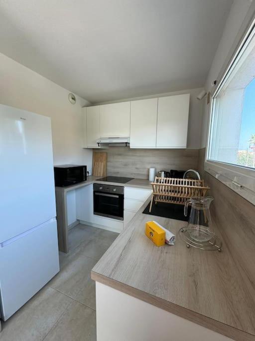 Suberbe Appartement Climatise Avec Terrasse Saint-Raphaël Kültér fotó